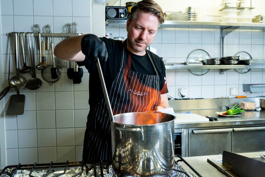 Tobias Buholzer, Restaurant Zur Rose, Rueschlikon, mit Swiss Shrimps